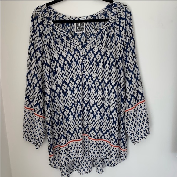 Beach Lunch Lounge L/S Hi-Lo Hem Blouse - Picture 2 of 3